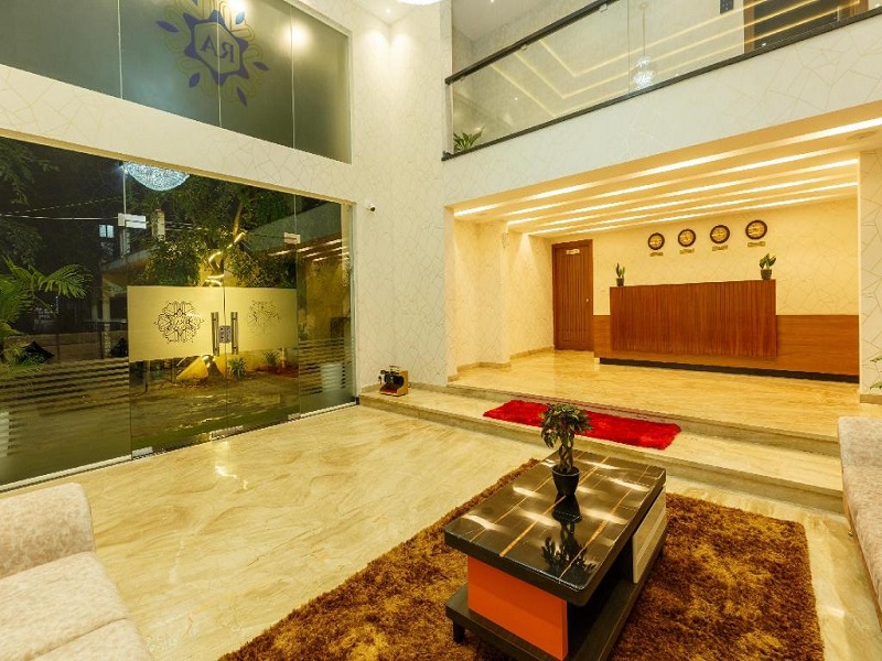 Hotel 2